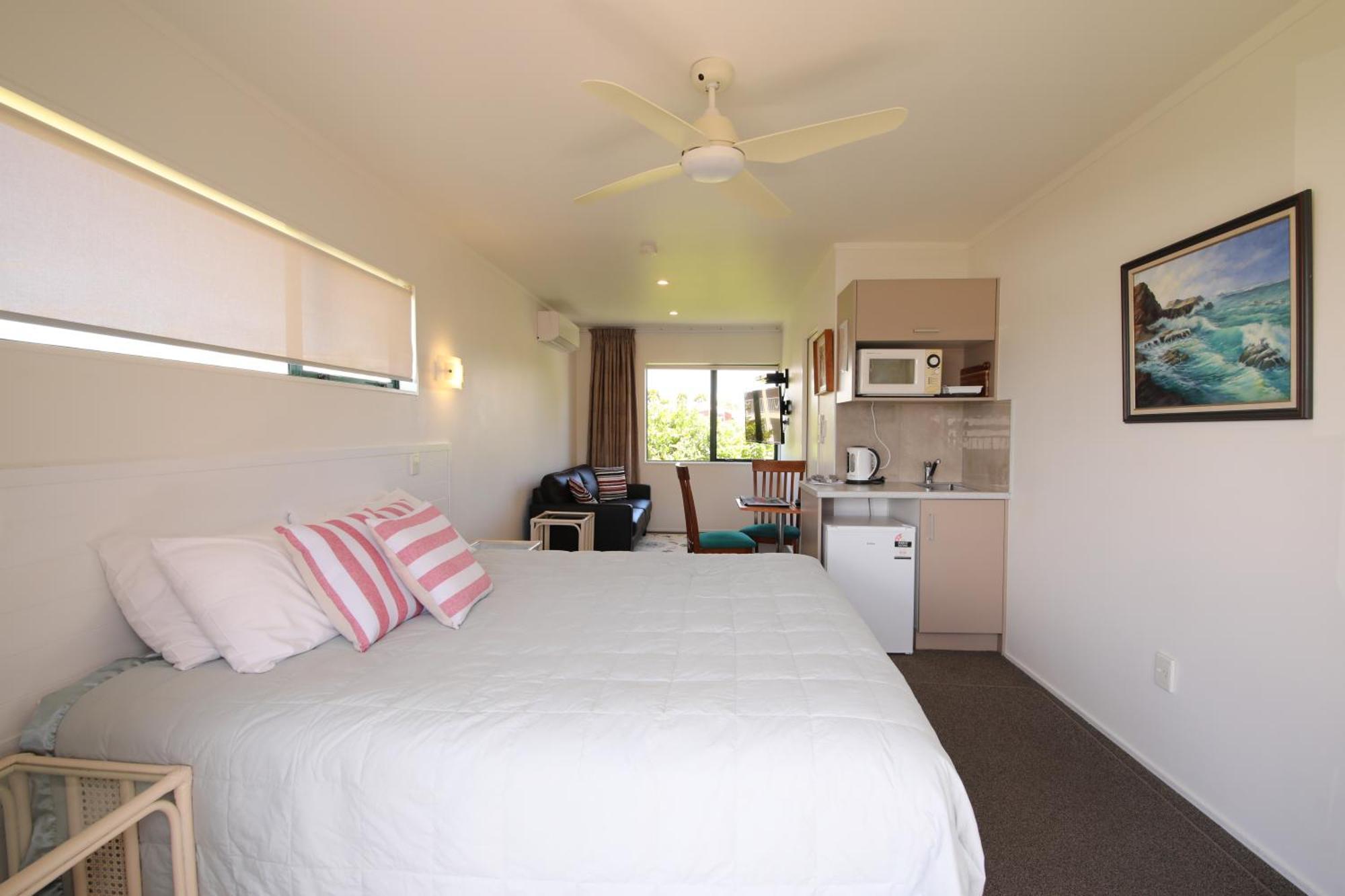Blue Marlin Apartments Whitianga Exterior foto