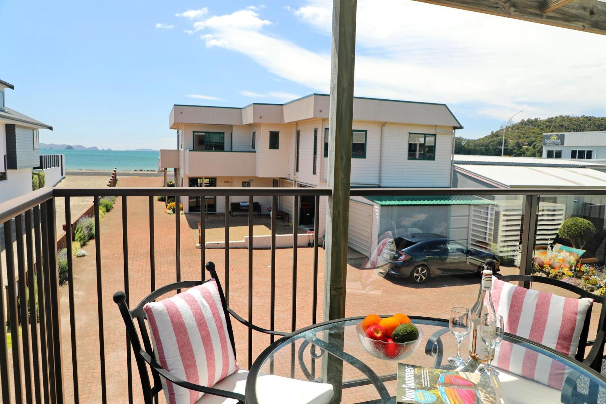 Blue Marlin Apartments Whitianga Exterior foto