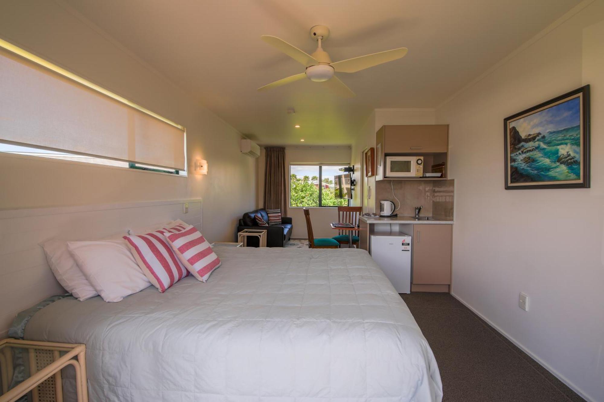 Blue Marlin Apartments Whitianga Exterior foto
