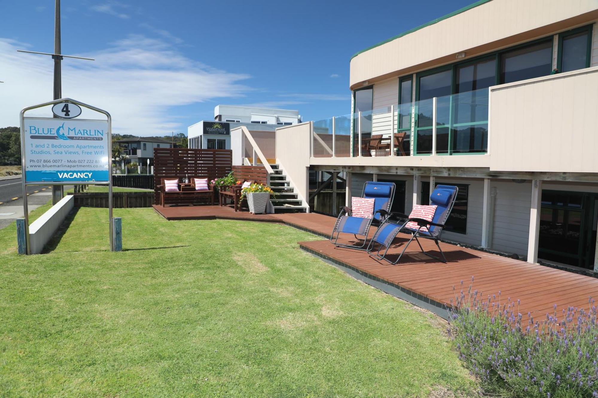 Blue Marlin Apartments Whitianga Exterior foto