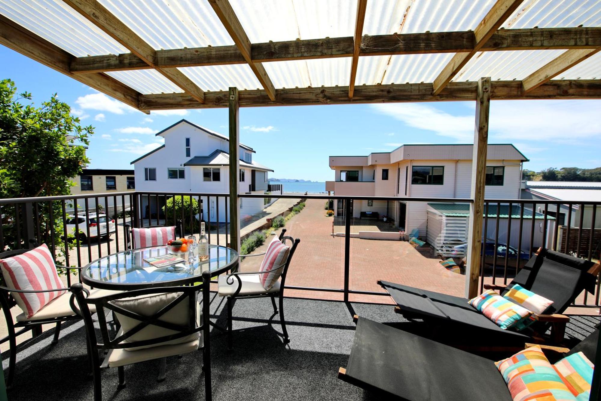 Blue Marlin Apartments Whitianga Exterior foto