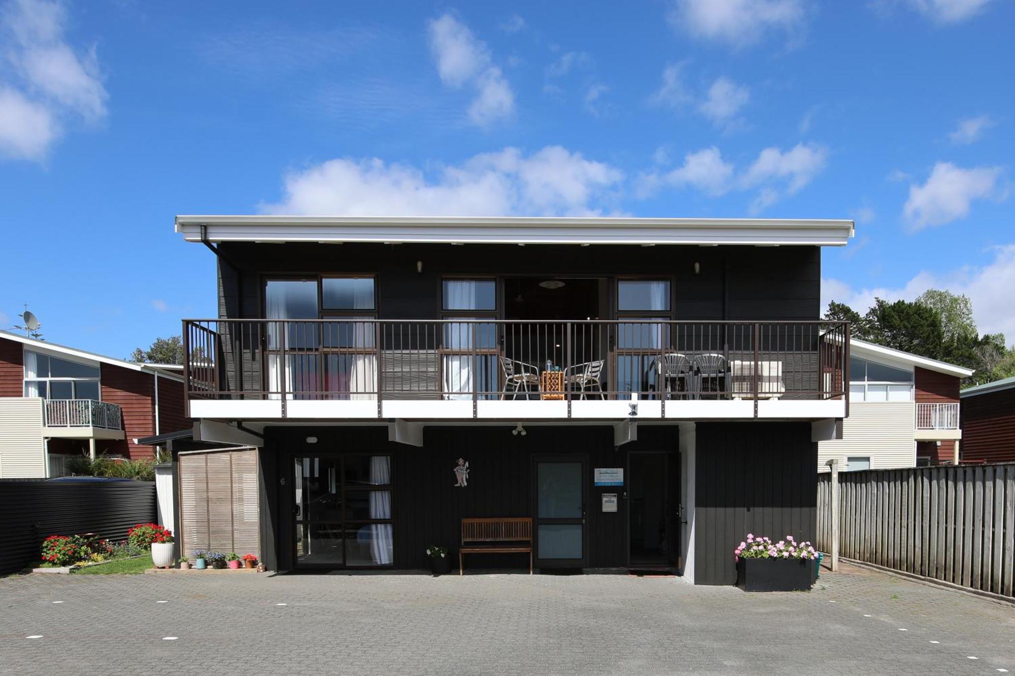 Blue Marlin Apartments Whitianga Exterior foto