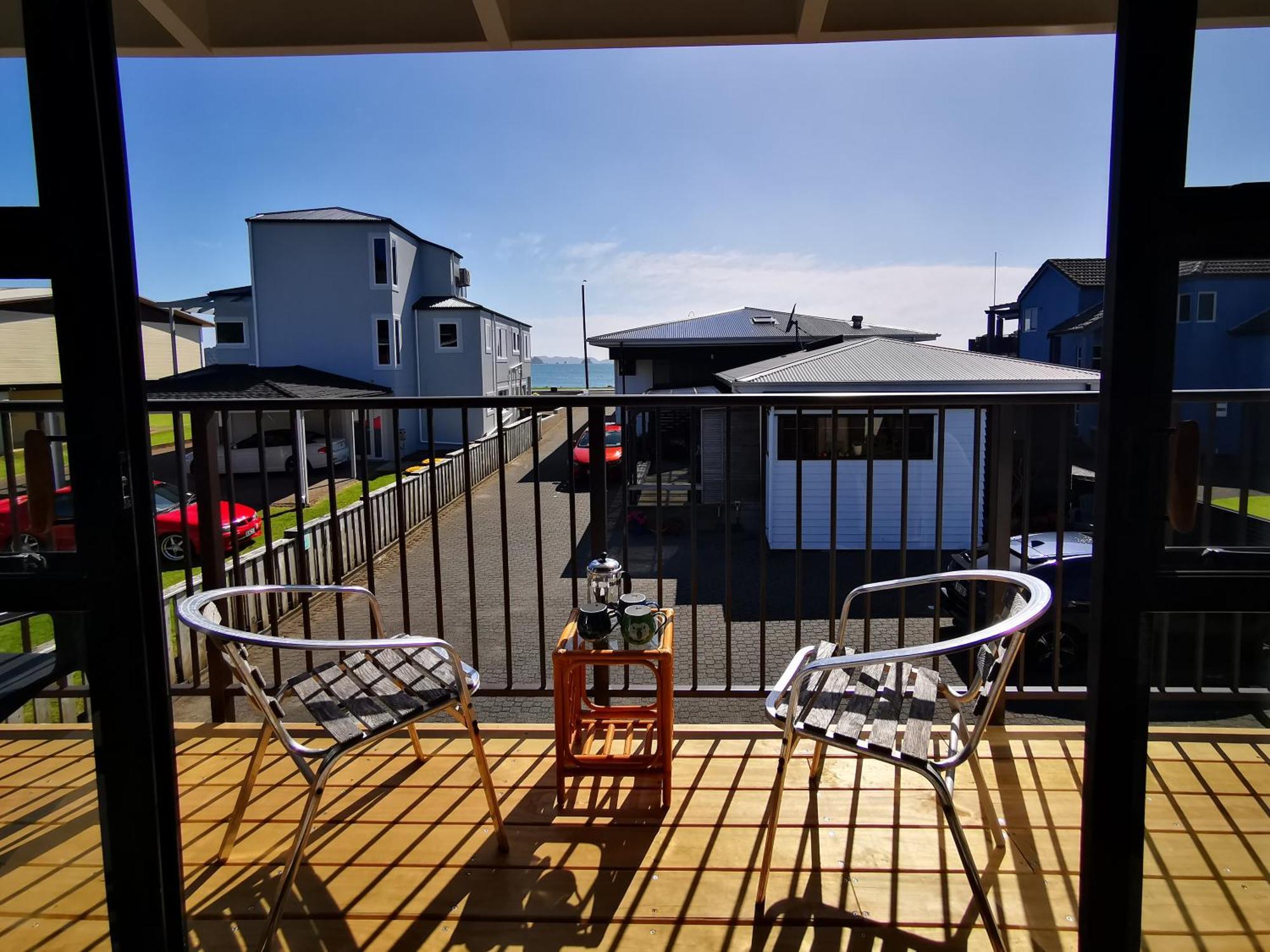 Blue Marlin Apartments Whitianga Exterior foto